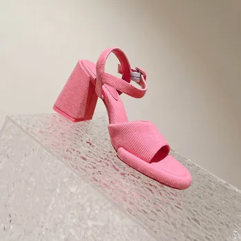 2023 Nové Letné Sandále Kolo Prst Ženy Sandále Pracky Popruhu Pravej Kože Fashion Vysoké Podpätky Hot Ženy Topánky Sapato Feminino
