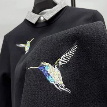 Luxusné Módne Vták Výšivky Falošné Dva Kúsok Sveter pánske Tričko Golier Jeseň a v Zime Nový kórejský Bežné Teplý Pulóver